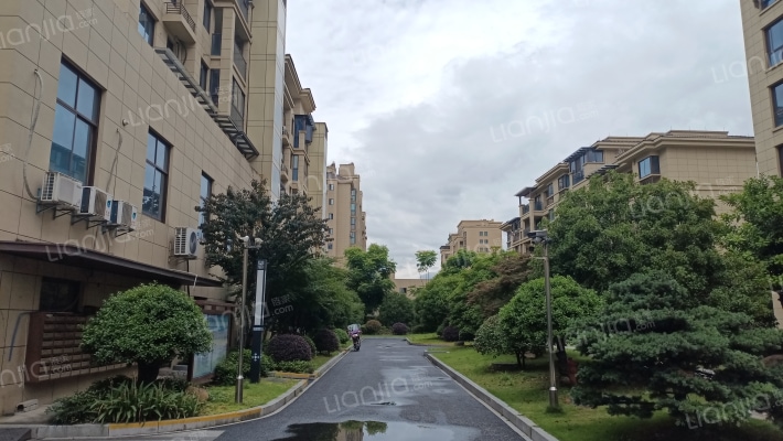 鸿盛家园外景图