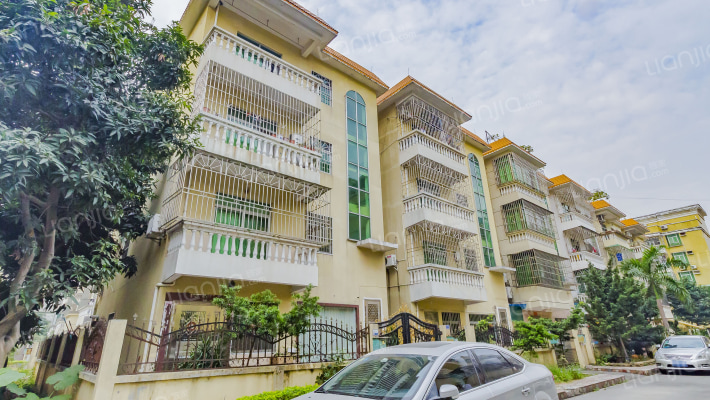 华诚小区外景图