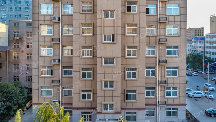 新嘉苑南区外景图