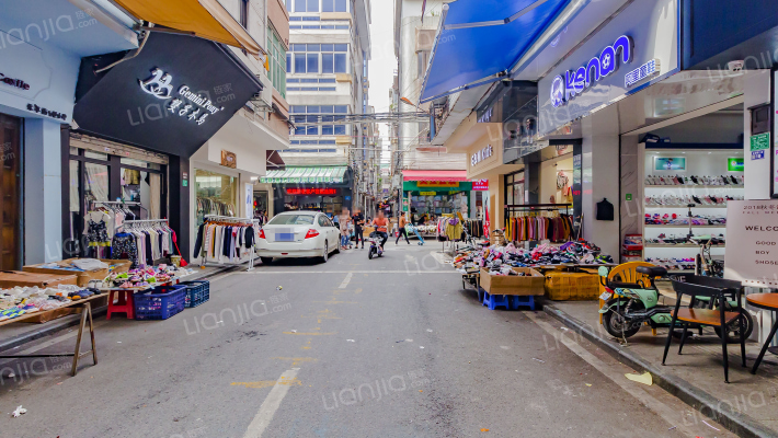 太沙路教师住宅楼外景图