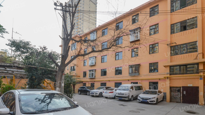 中铁一局桥梁处家属院外景图