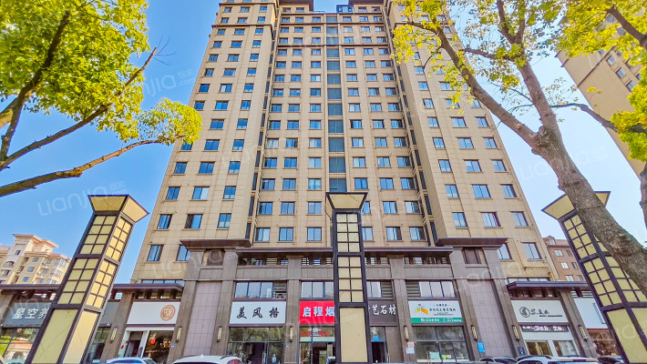 望湖莫奈花园外景图