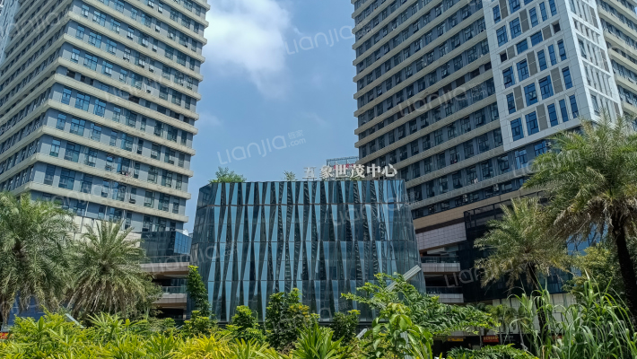 五象世茂中心外景图