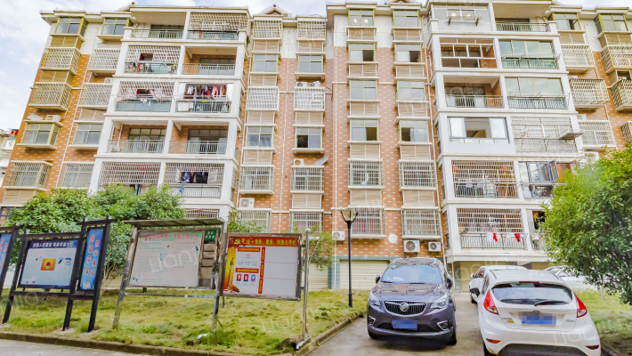 璟泰嘉园外景图