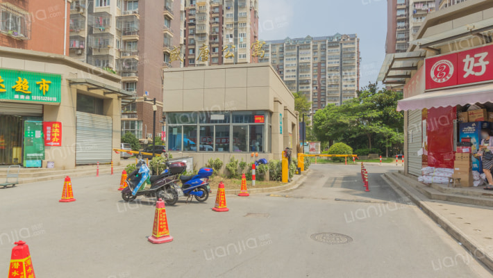 盛唐公寓外景图