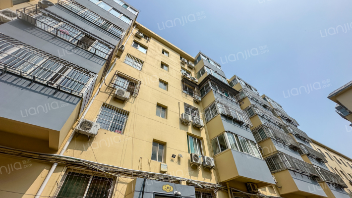 糖酒公司商住楼外景图