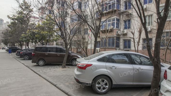 河南农业大学第三生活区外景图