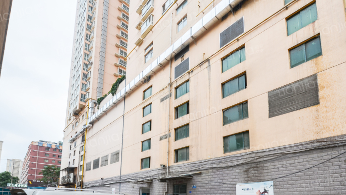 西部广场外景图