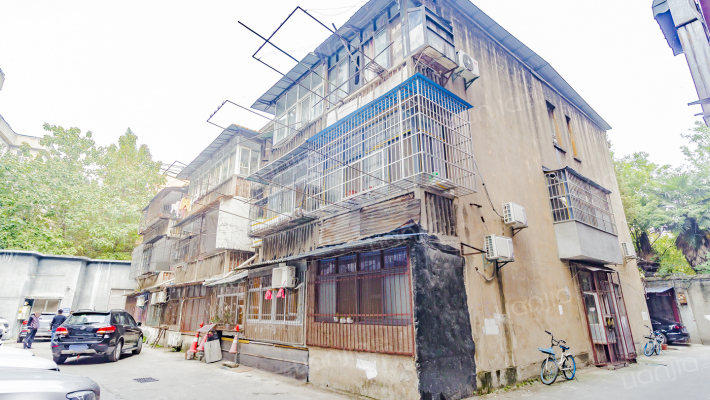 解放路257号外景图