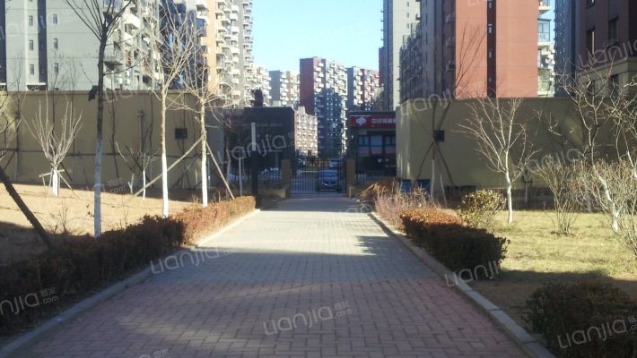 前革新居二期外景图