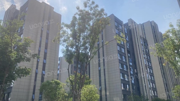 中车共享城锦苑外景图