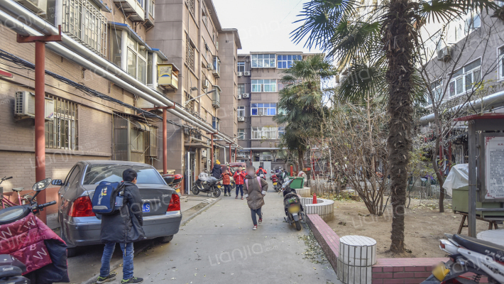 西十里铺路2号院外景图