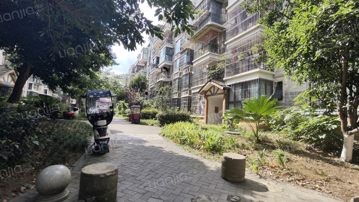 禾嘉名邸外景图