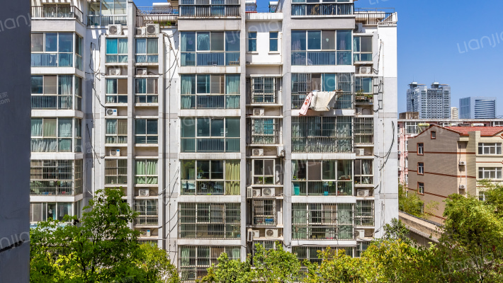 华美润园外景图