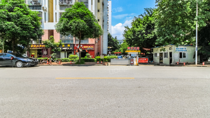 斯壮花园外景图