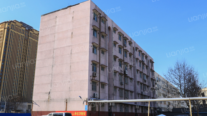 炼油厂家属院小区外景图