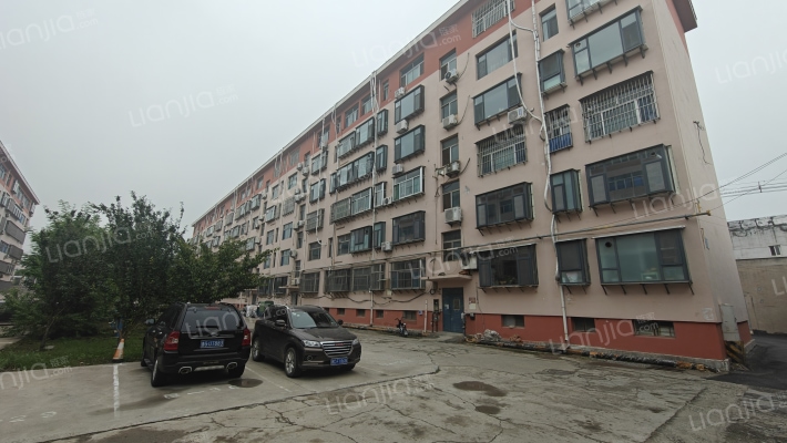 法院老宿舍外景图