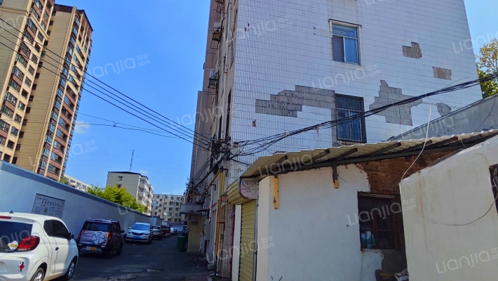 新村社区电表厂西院外景图