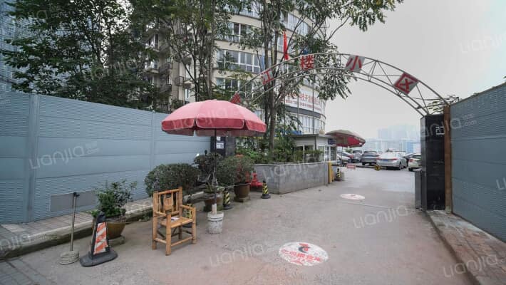 畔江楼小区外景图