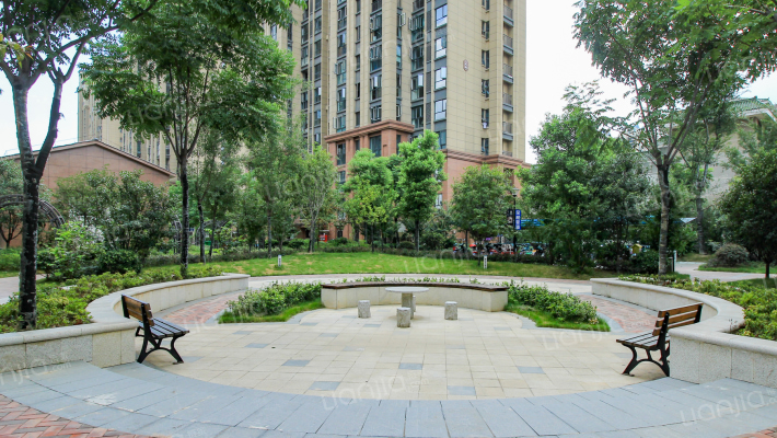 山水天成外景图