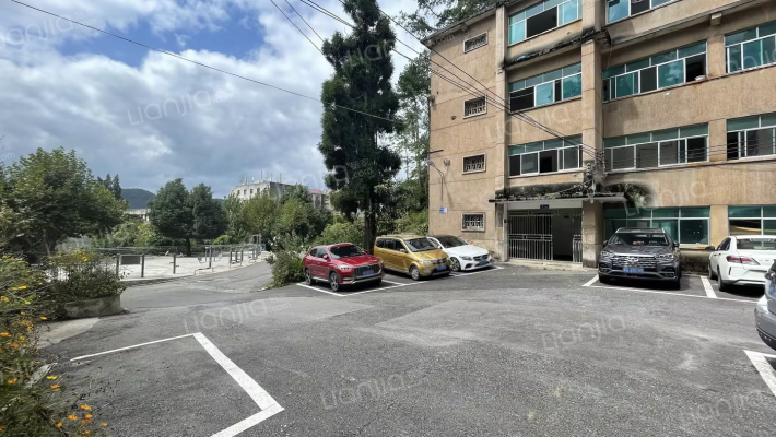 贵州地矿区调院外景图