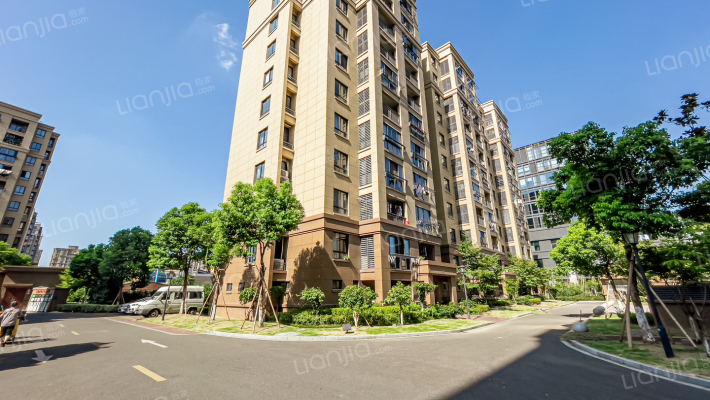 集港馨苑外景图