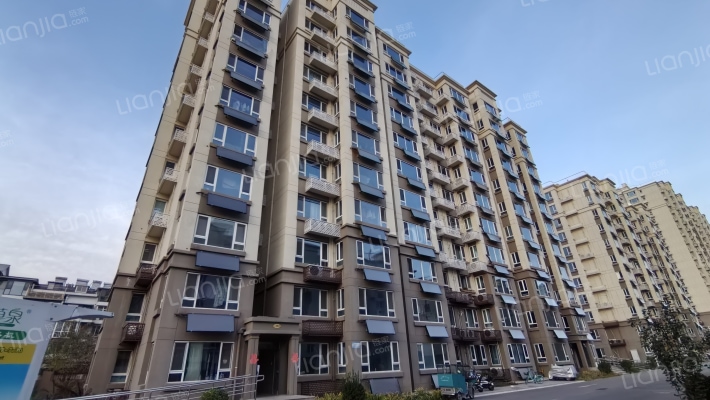 西三庄新村中区外景图