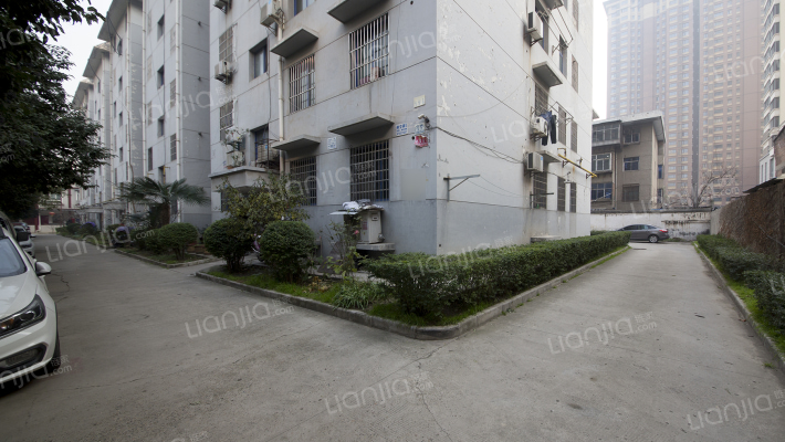 时代庭院外景图