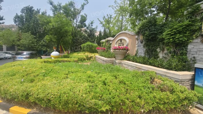 青岛小镇悦峰外景图