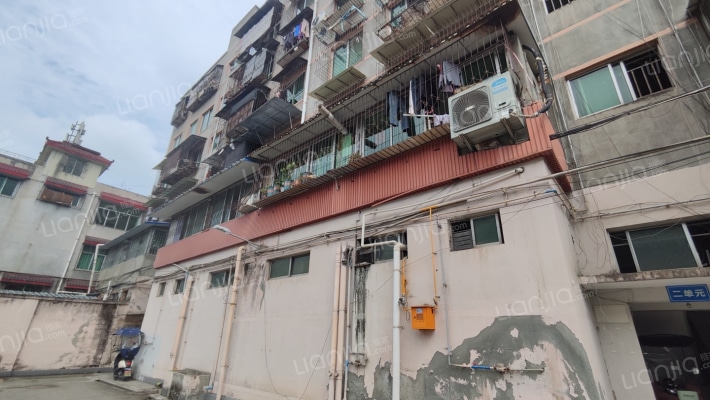 翡翠花园外景图