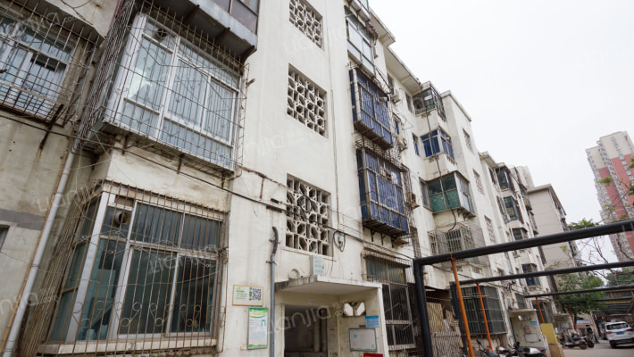 黄河路117号外景图