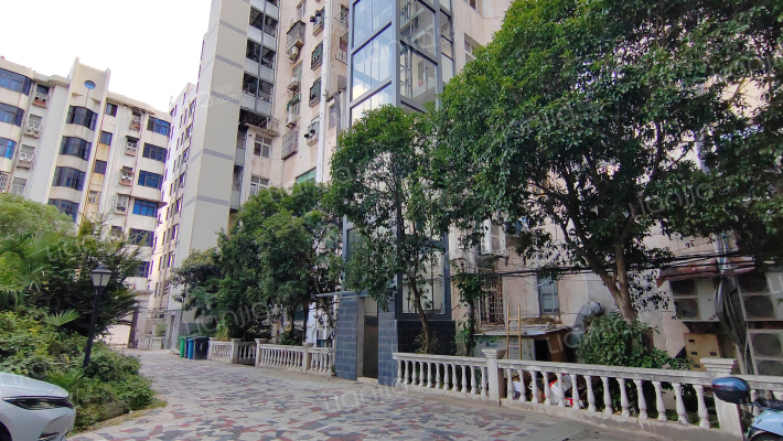 盐业大厦外景图