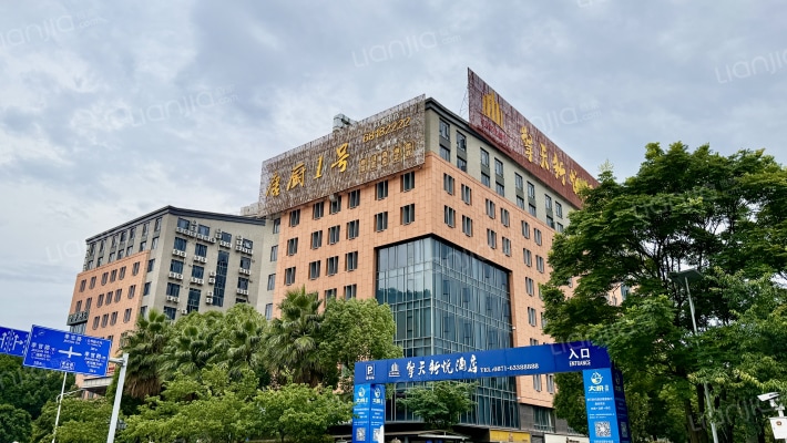 银海金岸外景图