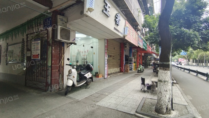 外南街453号院外景图