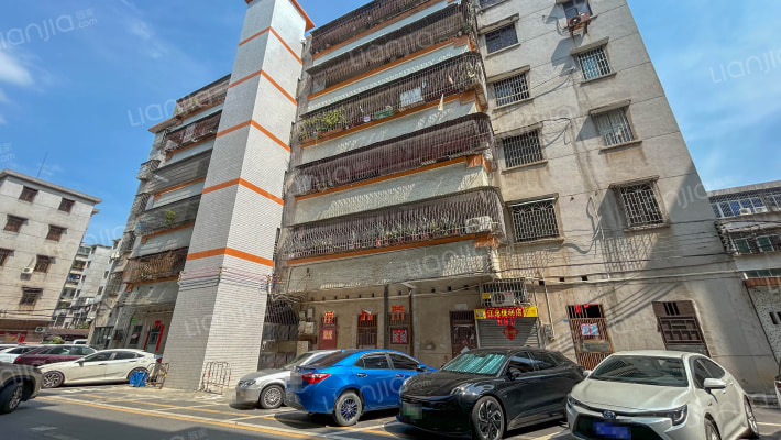 顺安街18号外景图