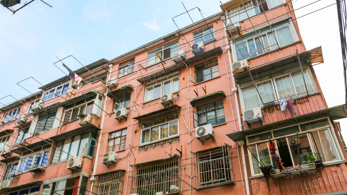 丹徒路210弄外景图