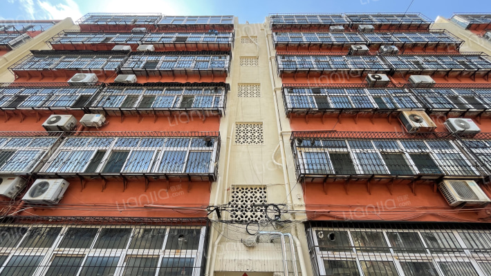 黎明街市政5号院外景图