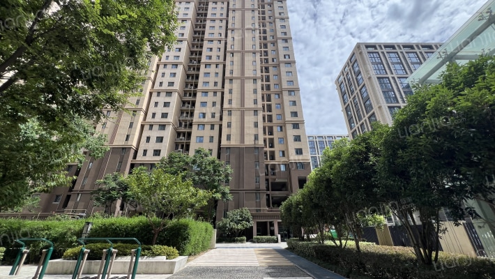 万科金域国际外景图