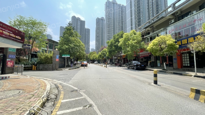 龙城庄园外景图