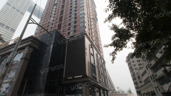 基良广场外景图