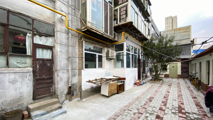 太原市电影公司宿舍外景图