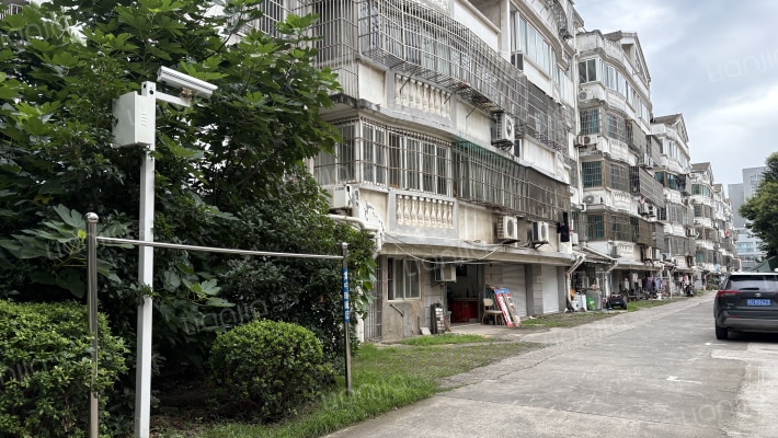 渭星花园外景图