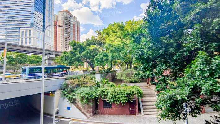 出版社家属楼外景图