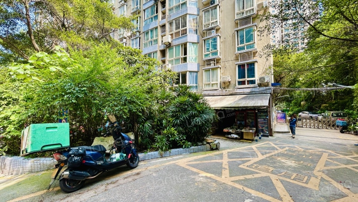 四公里街324号外景图