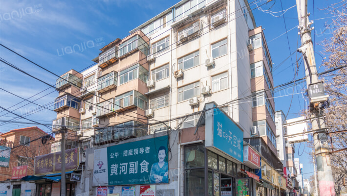 伟程小区外景图