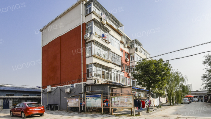 秋实家园外景图