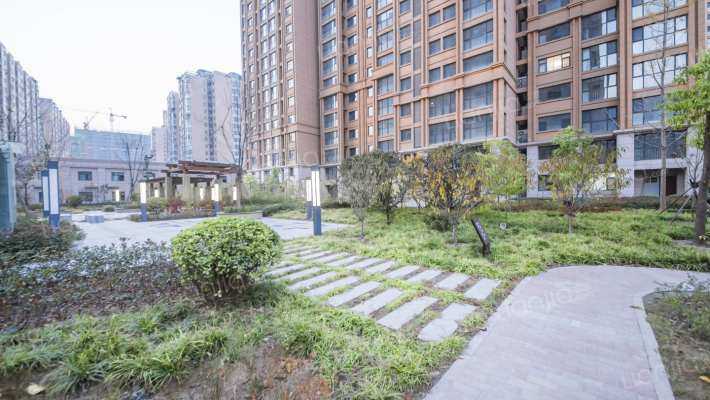 天一建苑小区外景图