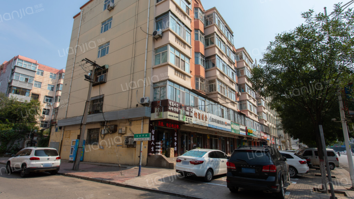 张家湾巷4号院外景图