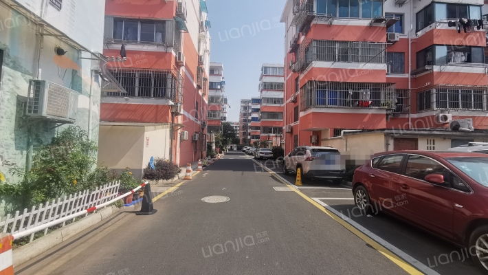 宏葑四村外景图