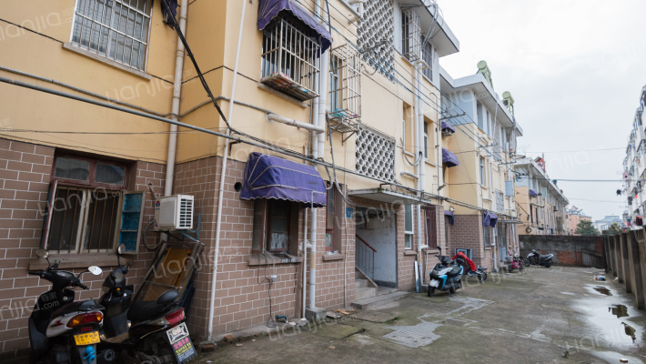 东新北路96号外景图